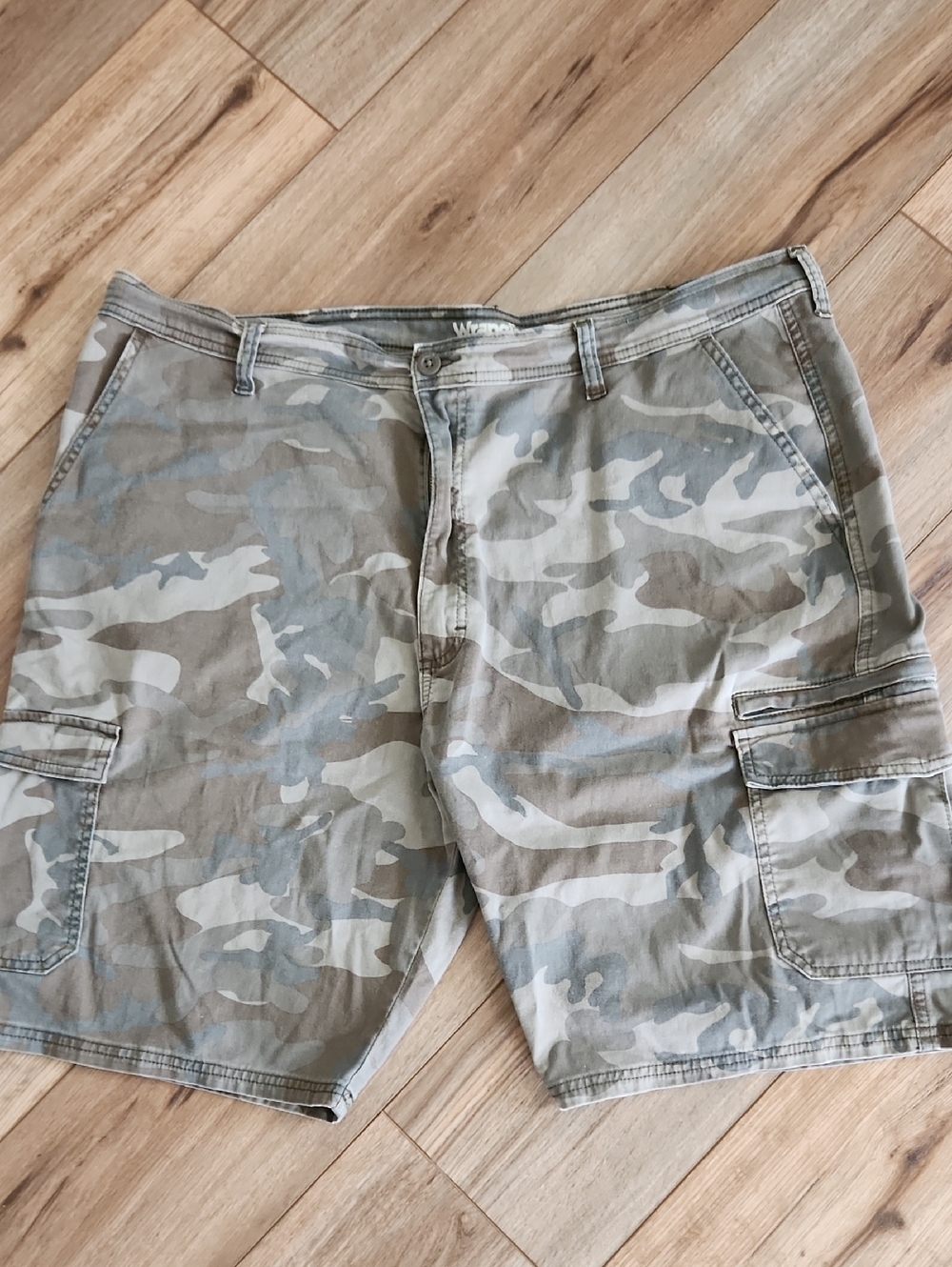 Wrangler Men's Camo Cargo Shorts Cotton Army Size 42